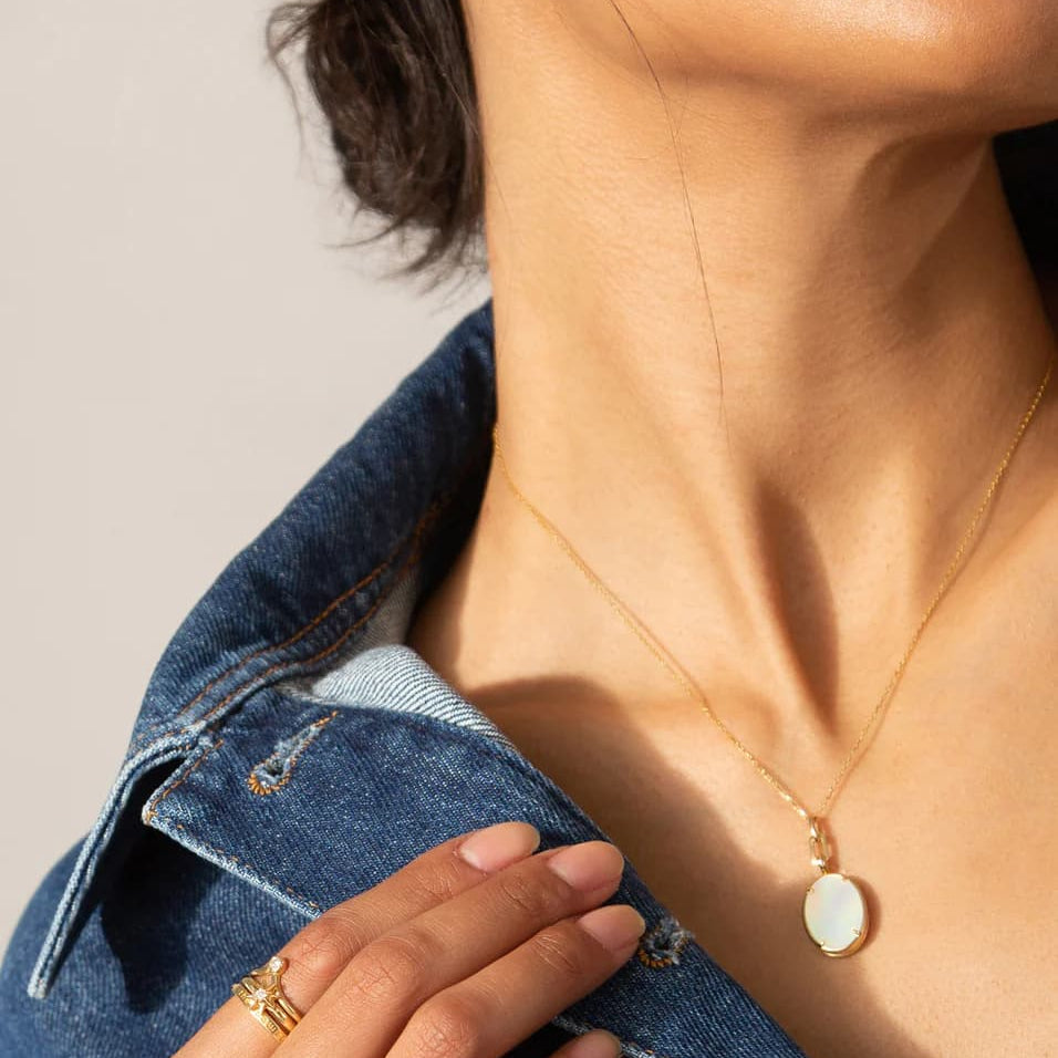 mother of pearl locket necklace