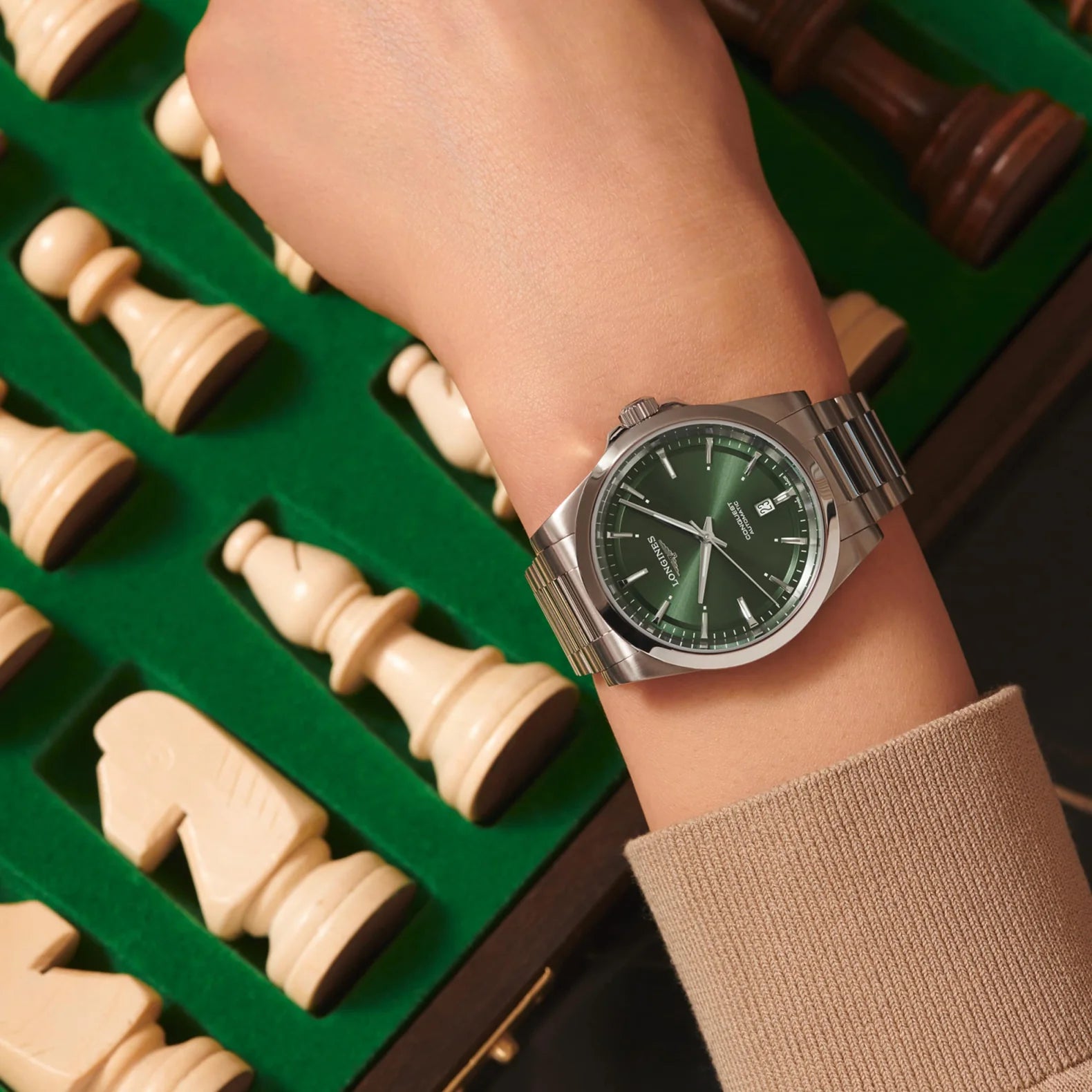 Conquest 41mm - Green Dial on Bracelet