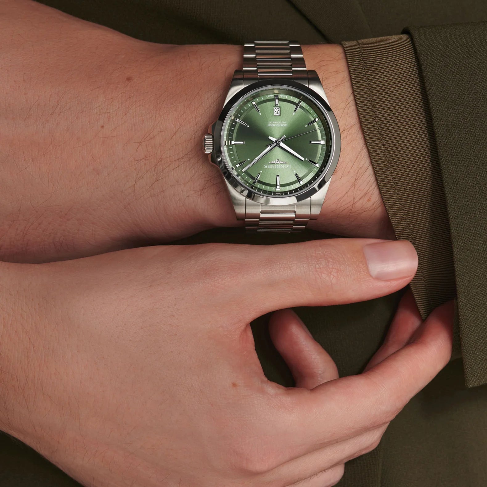 Conquest 41mm - Green Dial on Bracelet