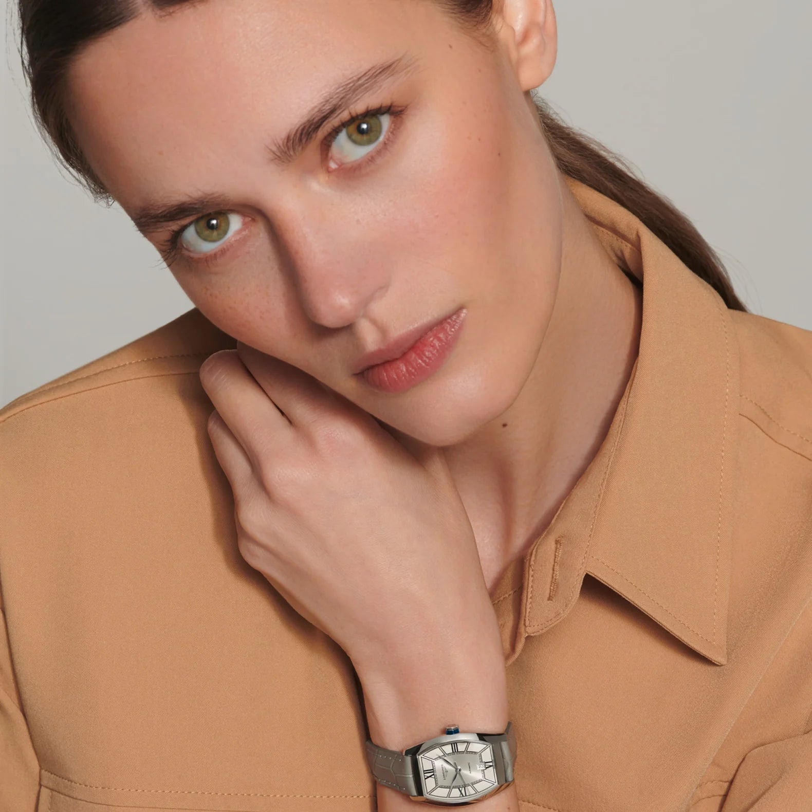 Evidenza 26.00 x 30.60mm - Grey Dial on Strap