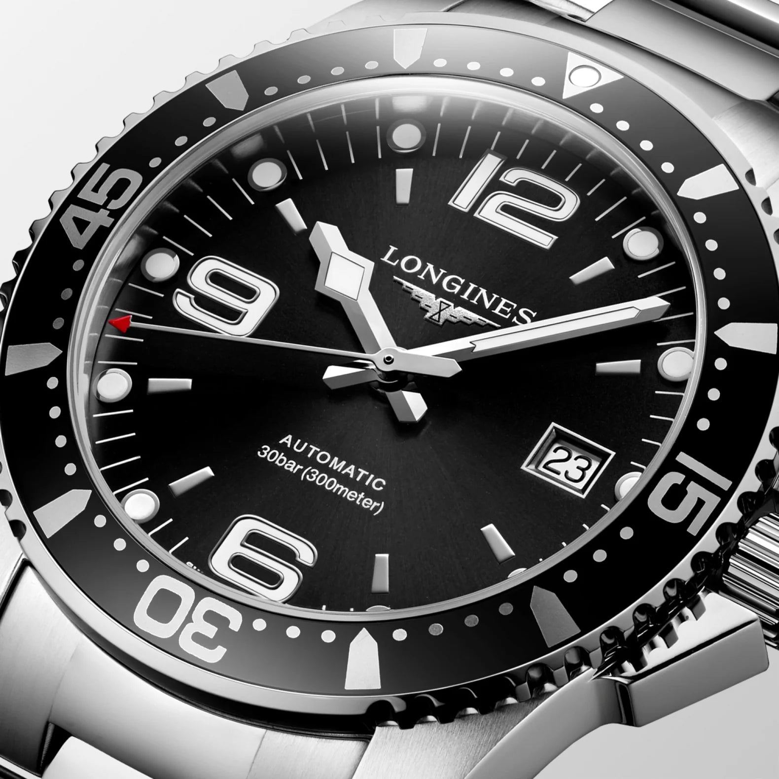 HydroConquest 41mm - Sunray Black Dial on Bracelet