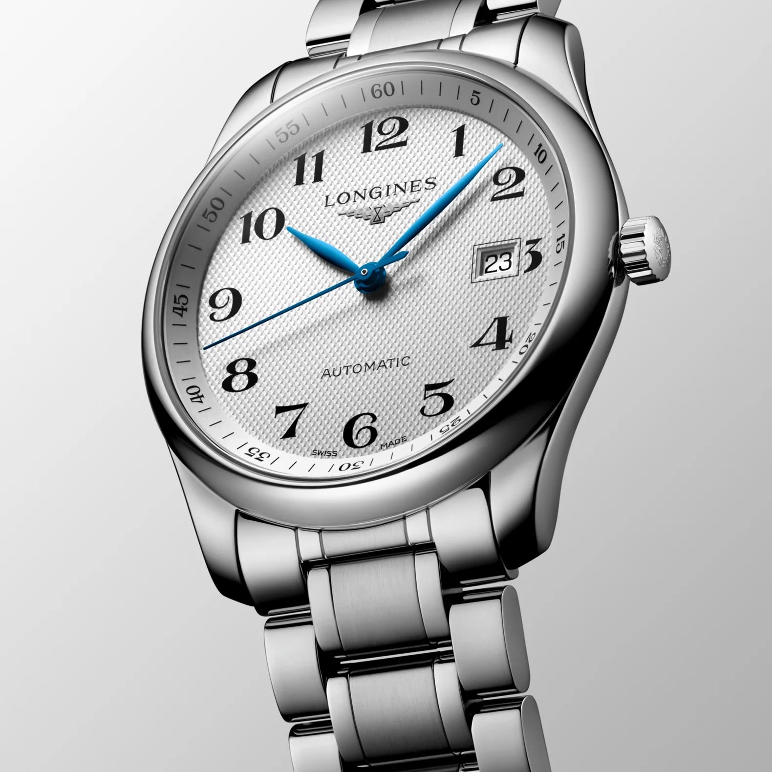 Master Collection 40mm - Silver Textured Dial on Bracelet
