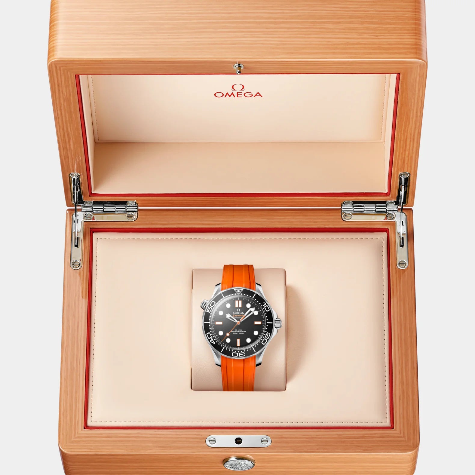 Seamaster Diver 300M 42mm - Black Orange Accent Dial on Rubber Strap