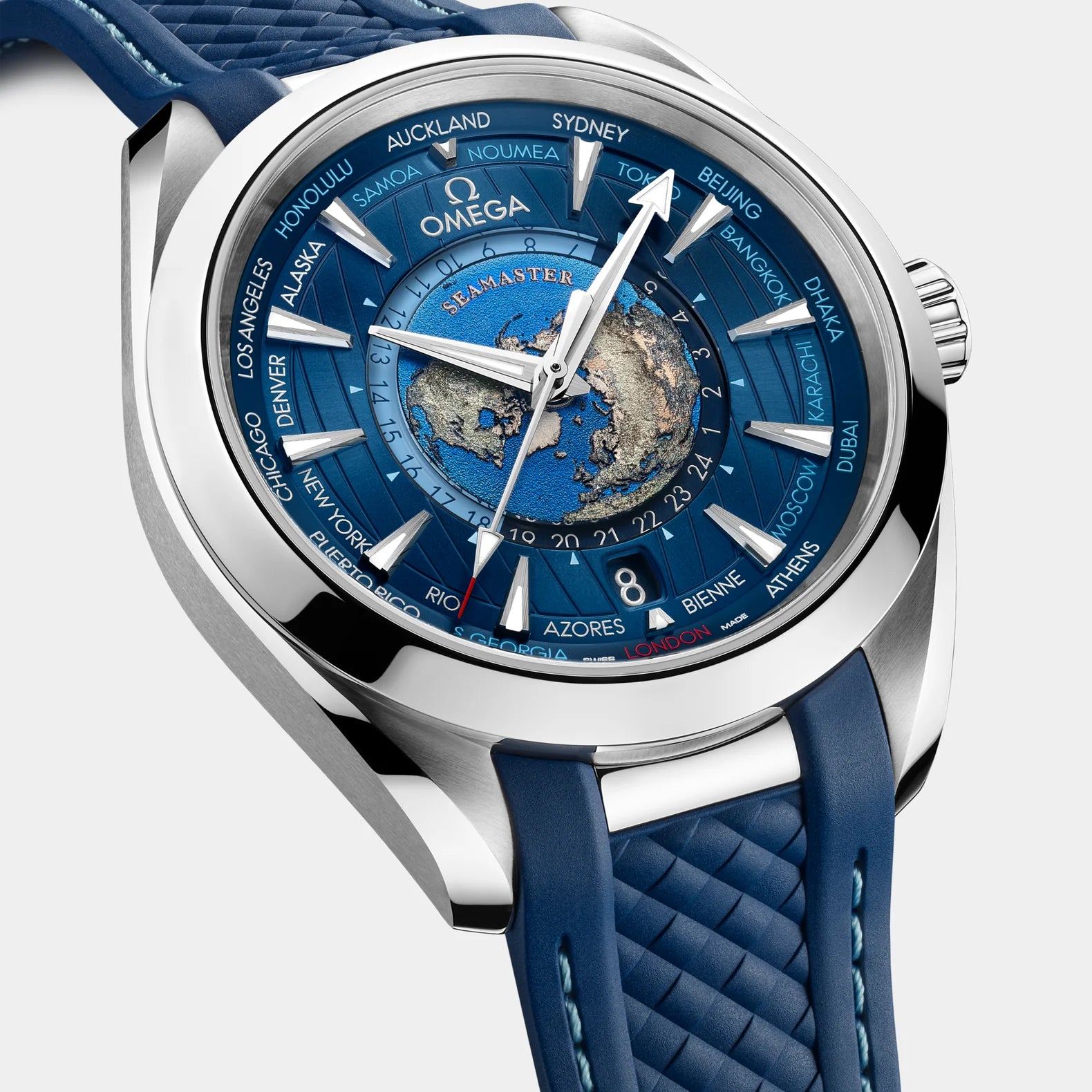Seamaster Aqua Terra Worldtimer 43mm - Blue Dial on Rubber Strap
