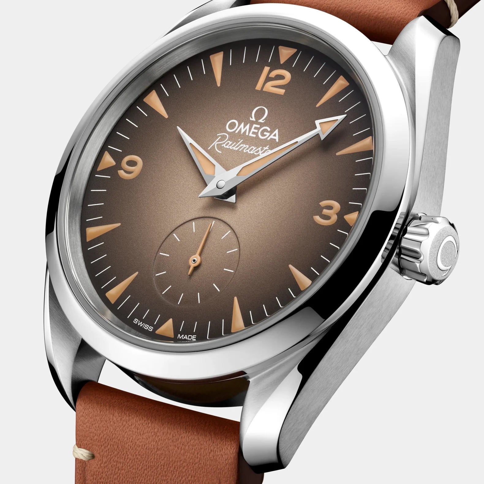 Seamaster Railmaster 38mm - Brown Gradient Dial on Leather Strap