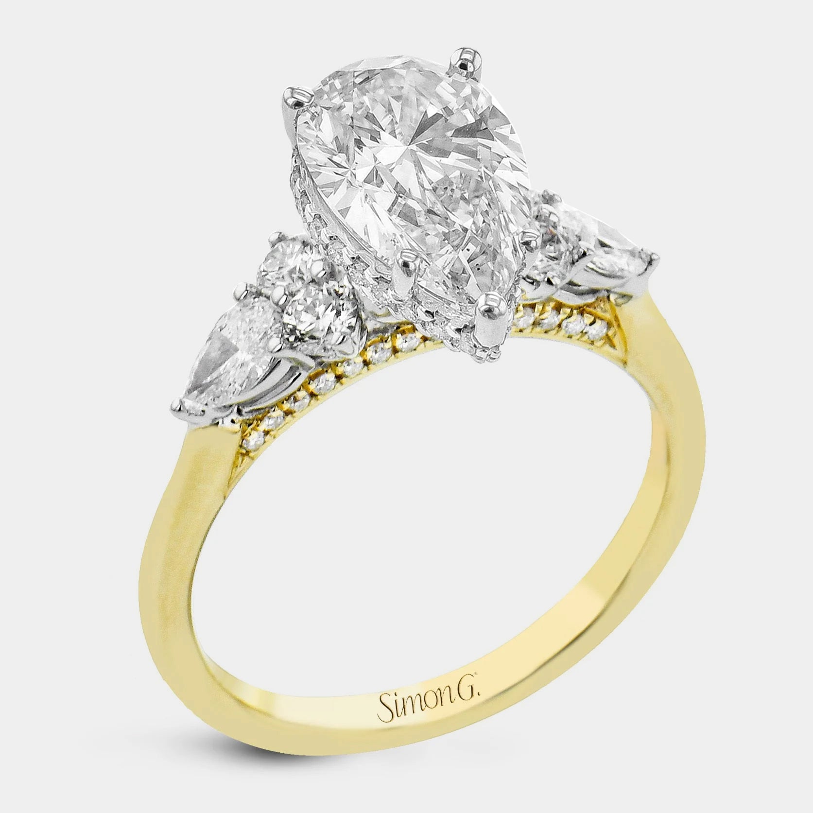 Pear Three-Stone Engagement Ring 18k Yellow Gold - LR2563