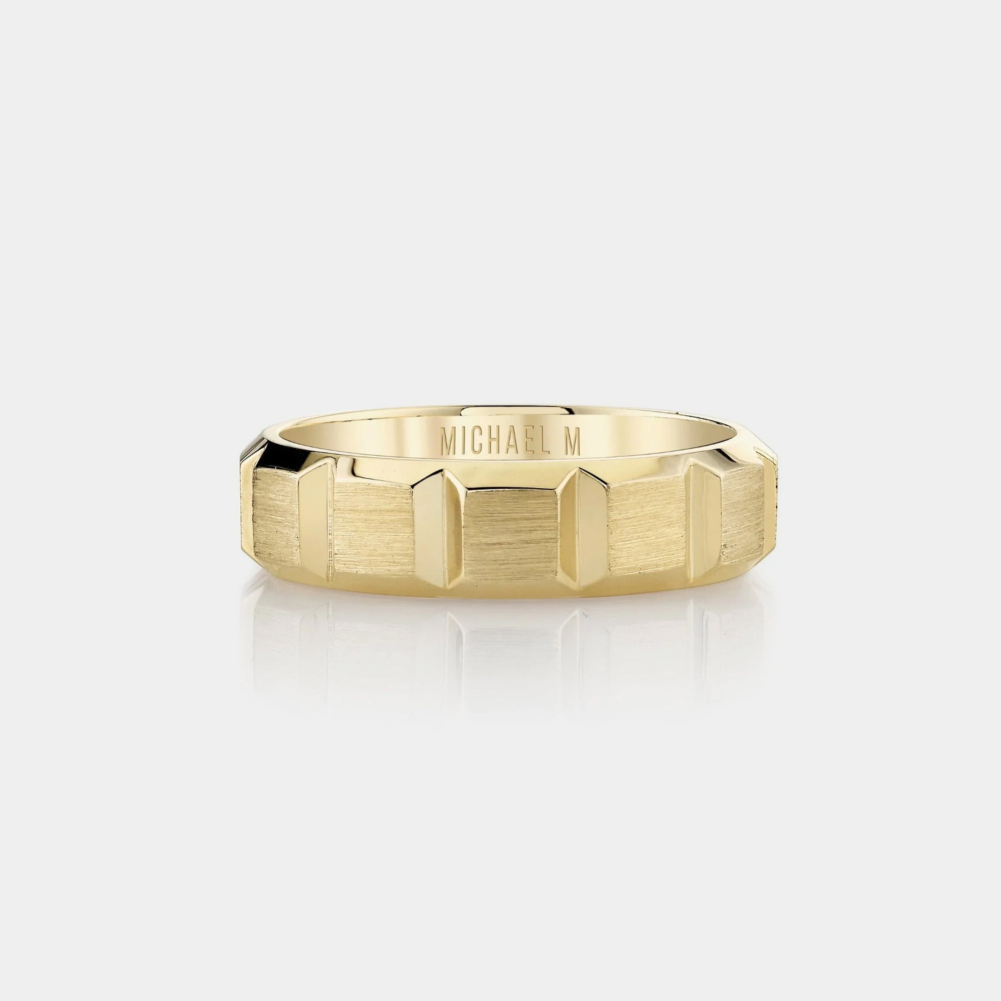 Modern Wedding Ring 18k Yellow Gold - MB120