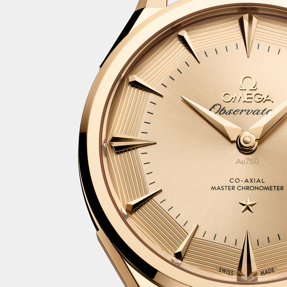 Constellation Observatory 39.4mm Gold Dial 18K Moonshine™ Gold Watch