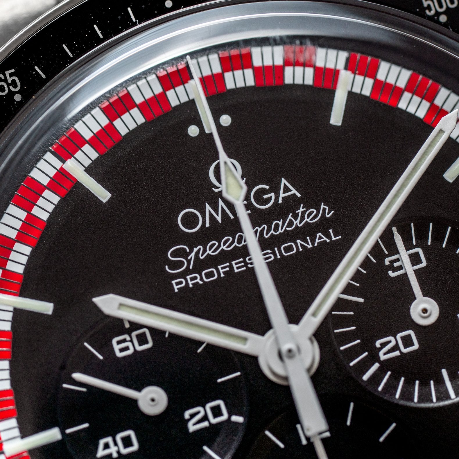 OMEGA Speedmaster 42mm “Tin Tin” - 311.30.42.30.01.004