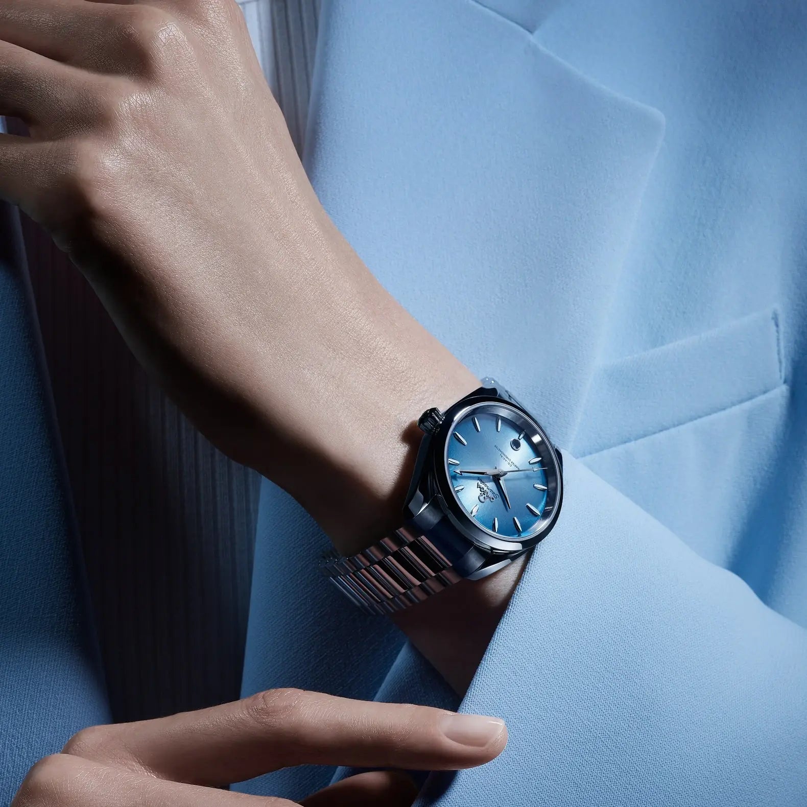 Seamaster Aqua Terra 38mm - Summer Blue Dial on Bracelet