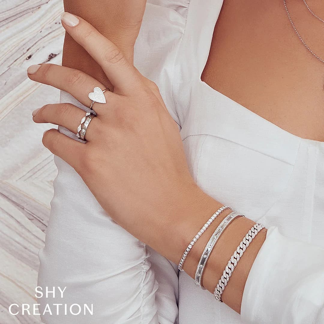 white gold diamond band