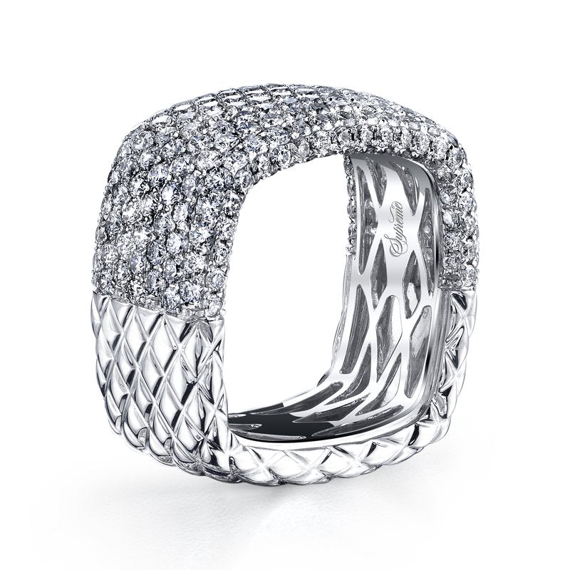 Pavé Argyle Diamond Wedding Ring