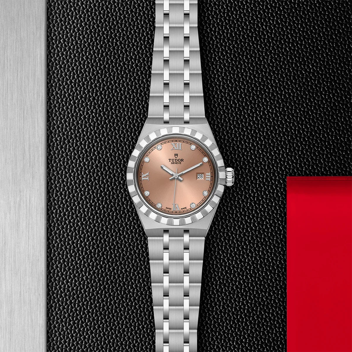 TUDOR Royal 28mm - Salmon Diamond Dial