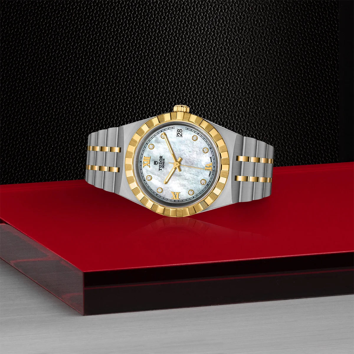 TUDOR Royal Two-Tone 34mm - Mother of Pearl Diamond Dial