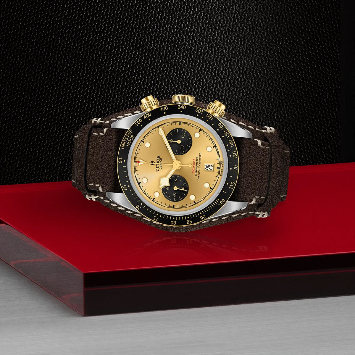 Black Bay Chrono S&G 41mm - Gold Dial on Bund Strap