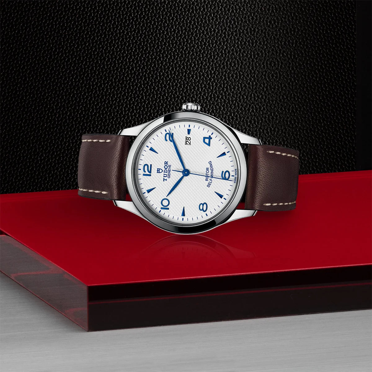 1926 39mm - Opaline Dial on Leather Strap