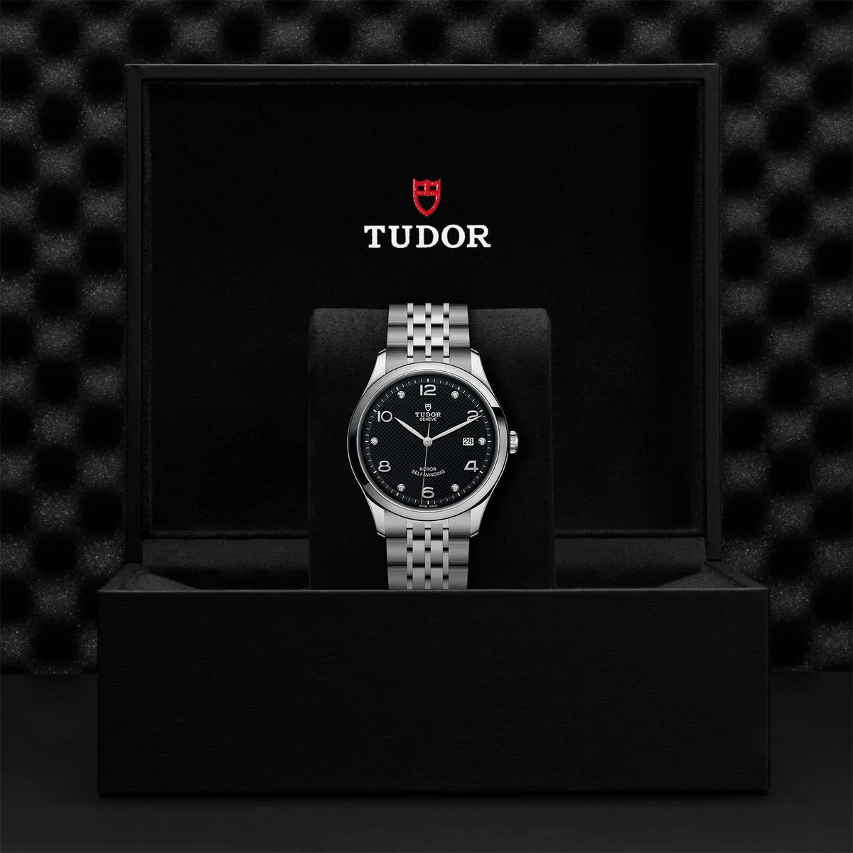 1926 41mm - Black Diamond Dial on Bracelet