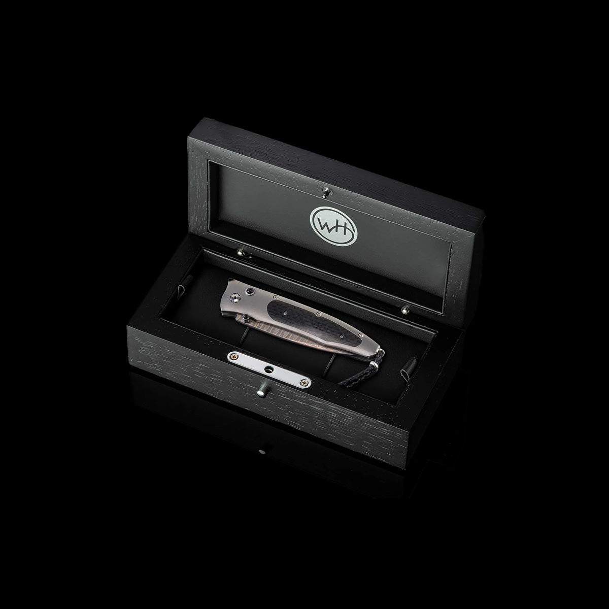 B30 Relic Pocket Knife