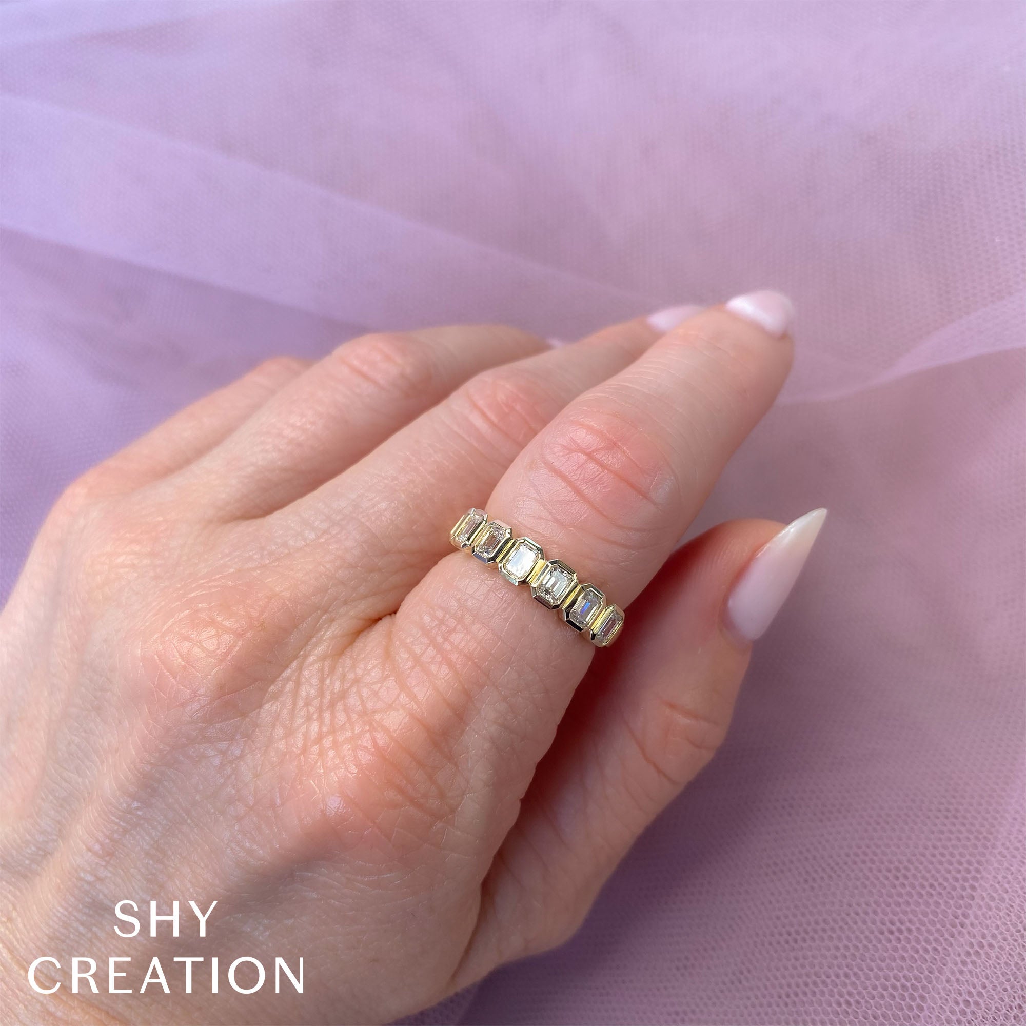 Kate Yellow Gold Bezel Set Emerald Diamond Ring