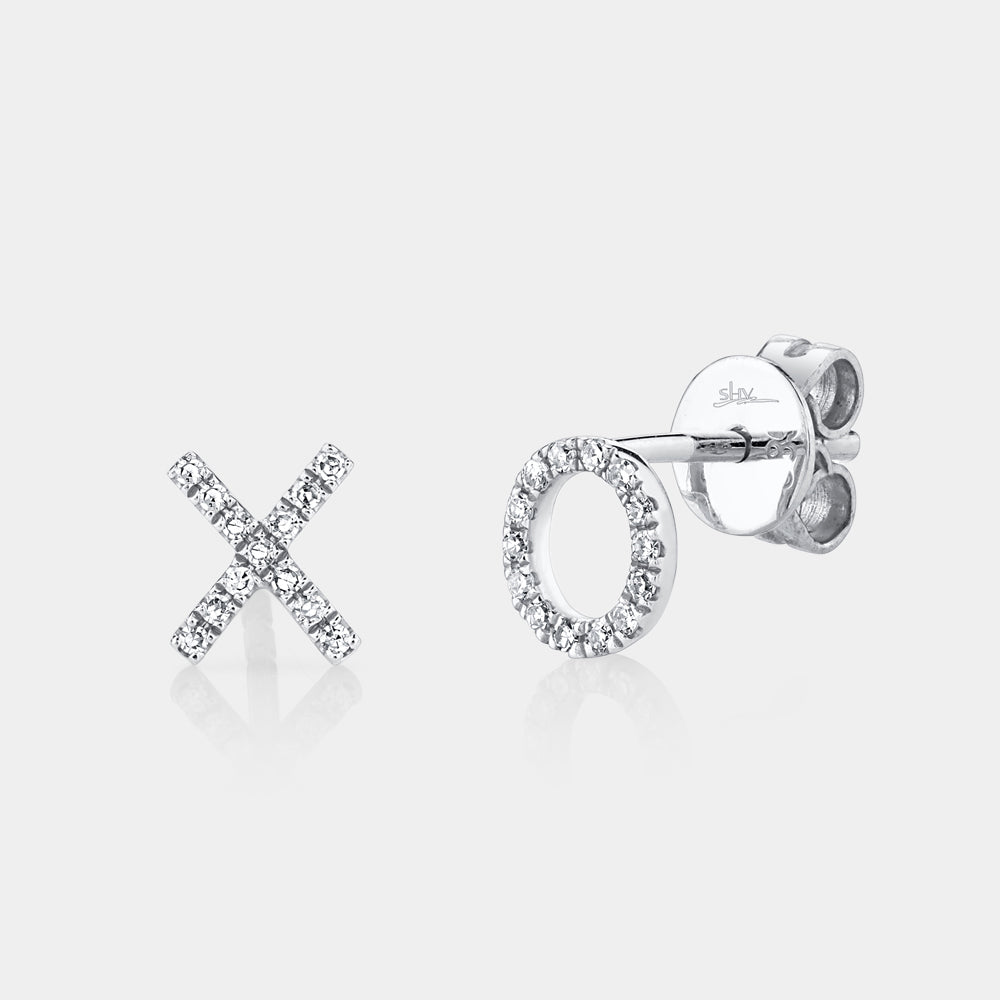 White gold "xo" diamond stud earrings, front view