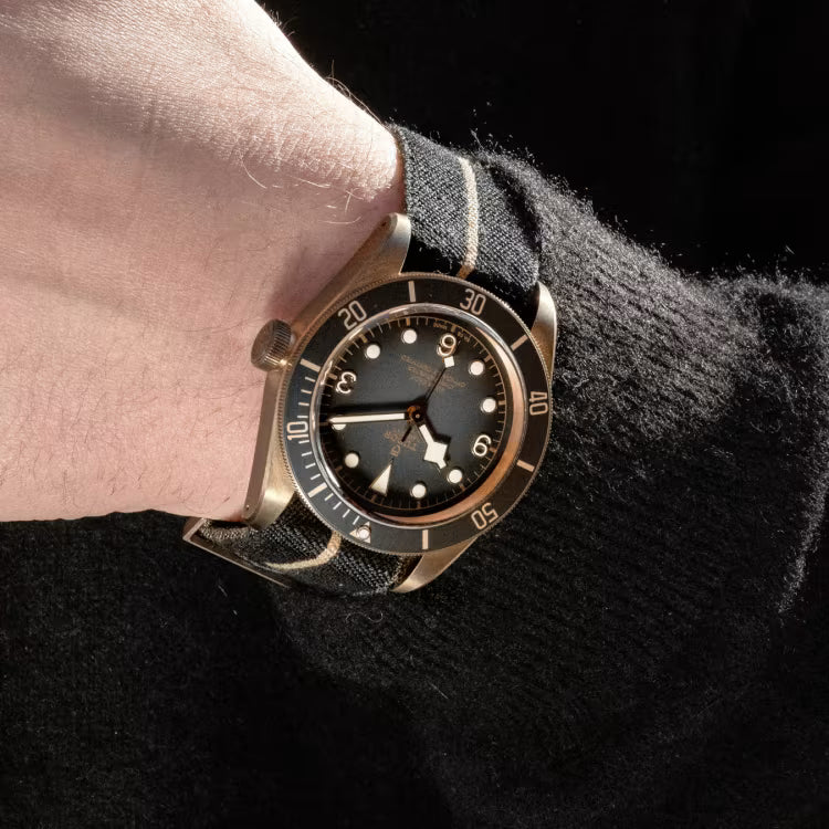 Black Bay Bronze 43mm - Grey Dial on Fabric Strap