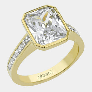 Radiant Bezel 18k Yellow Gold Engagement Ring - LR4141