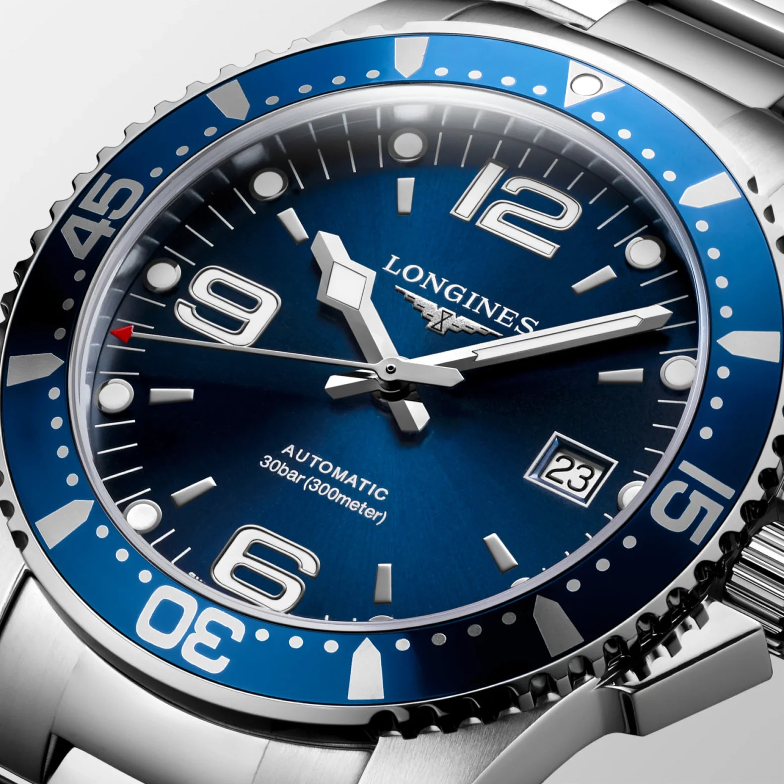 HydroConquest 41mm - Sunray Blue Dial on Bracelet
