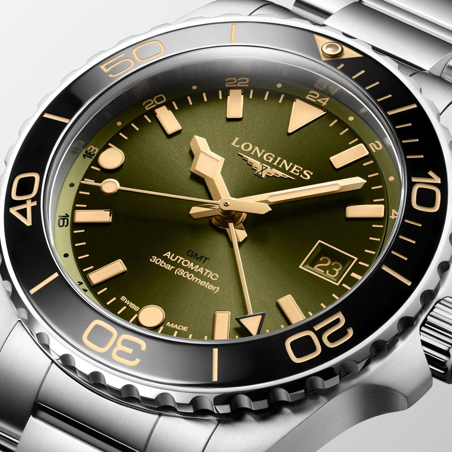 HydroConquest GMT 41mm - Green Dial on Bracelet