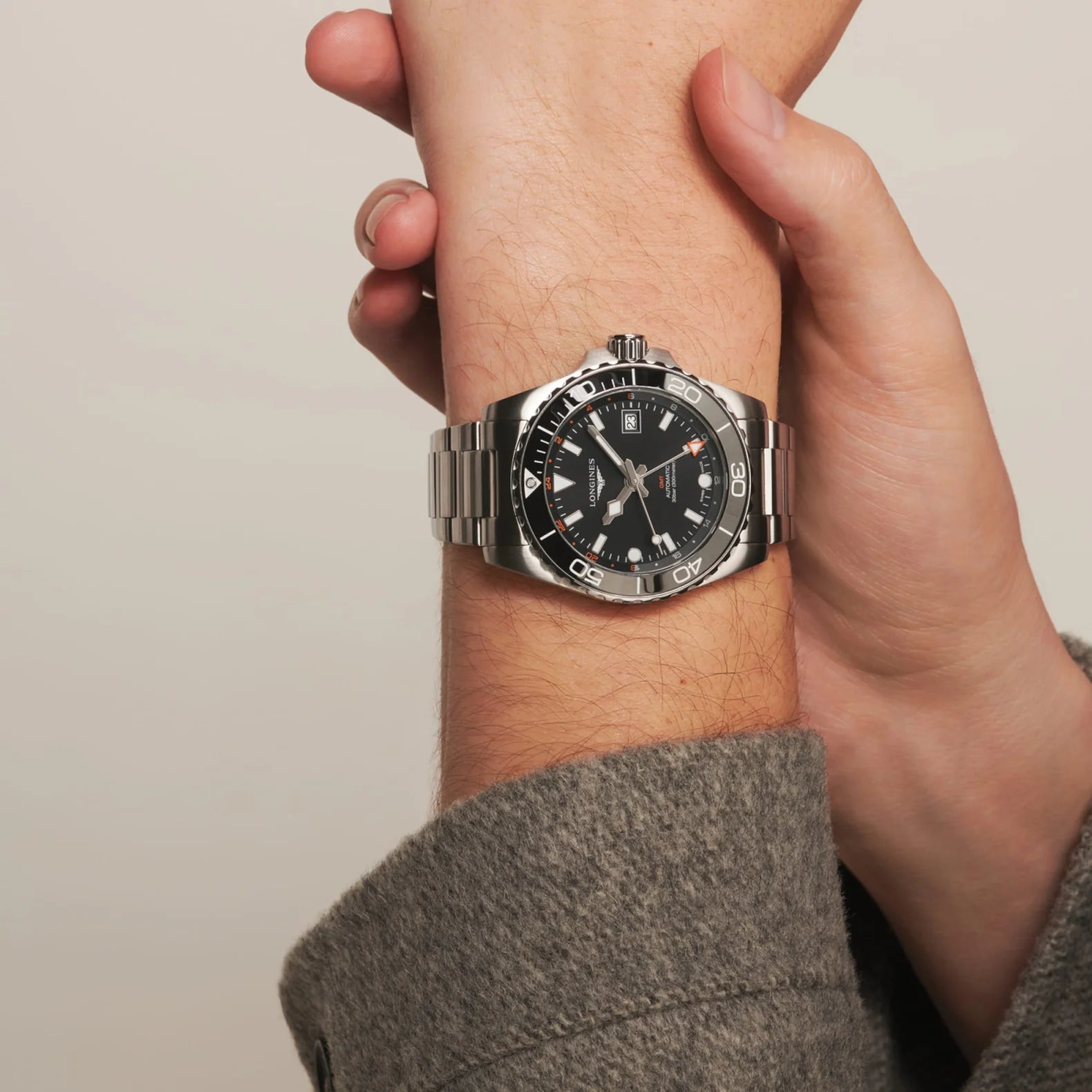 HydroConquest GMT 41mm - Black Dial on Bracelet