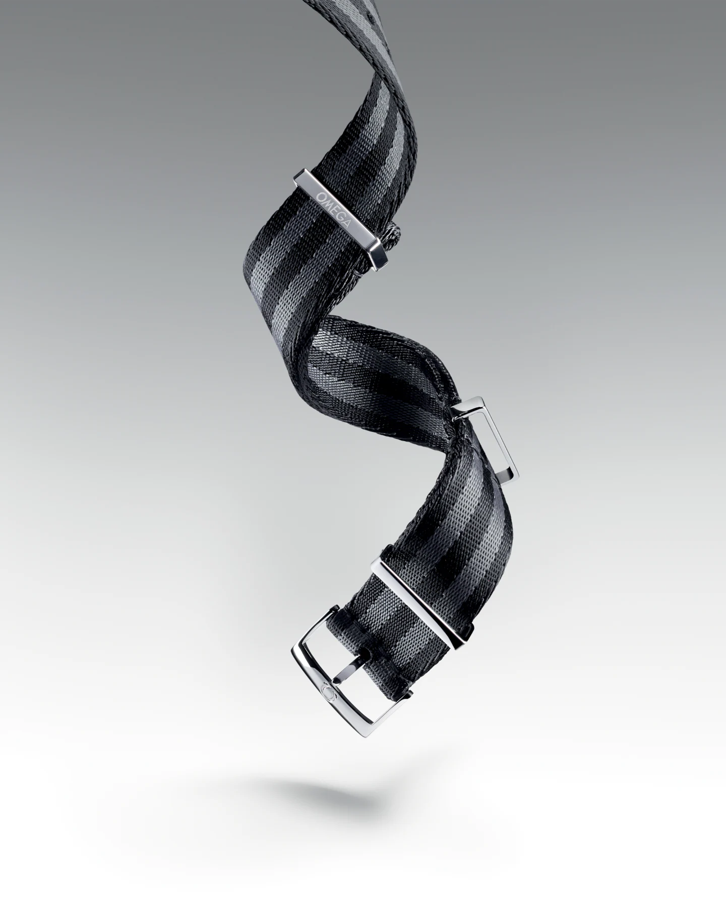 NATO Strap - Polyamide, 5 stripe black grey - 21–22 mm