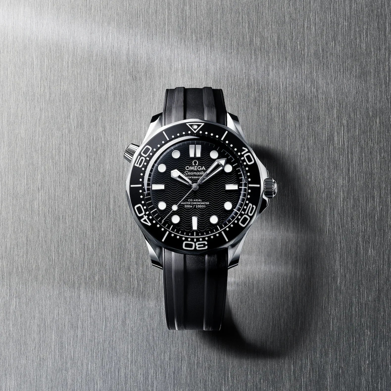 Seamaster Diver 300M 42mm - Black Dial on Rubber Strap