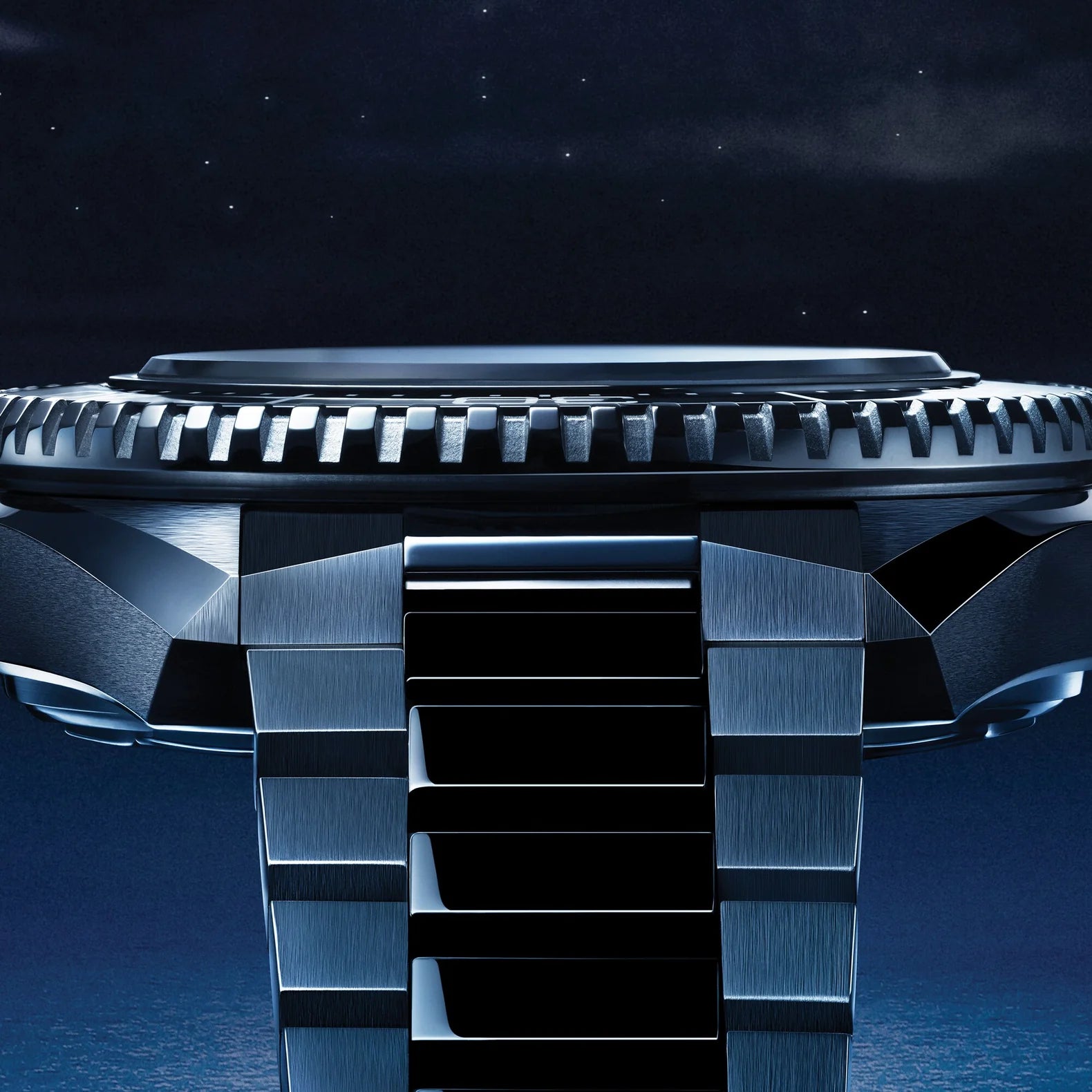 Seamaster Planet Ocean 42mm - Black Dial & Bezel on Bracelet