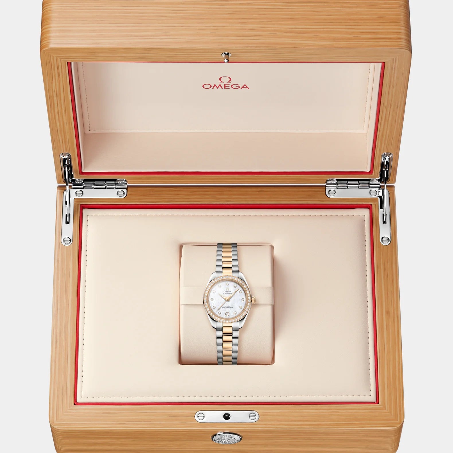 Seamaster Aqua Terra 30mm - Mother of Pearl Diamond Dial and Bezel