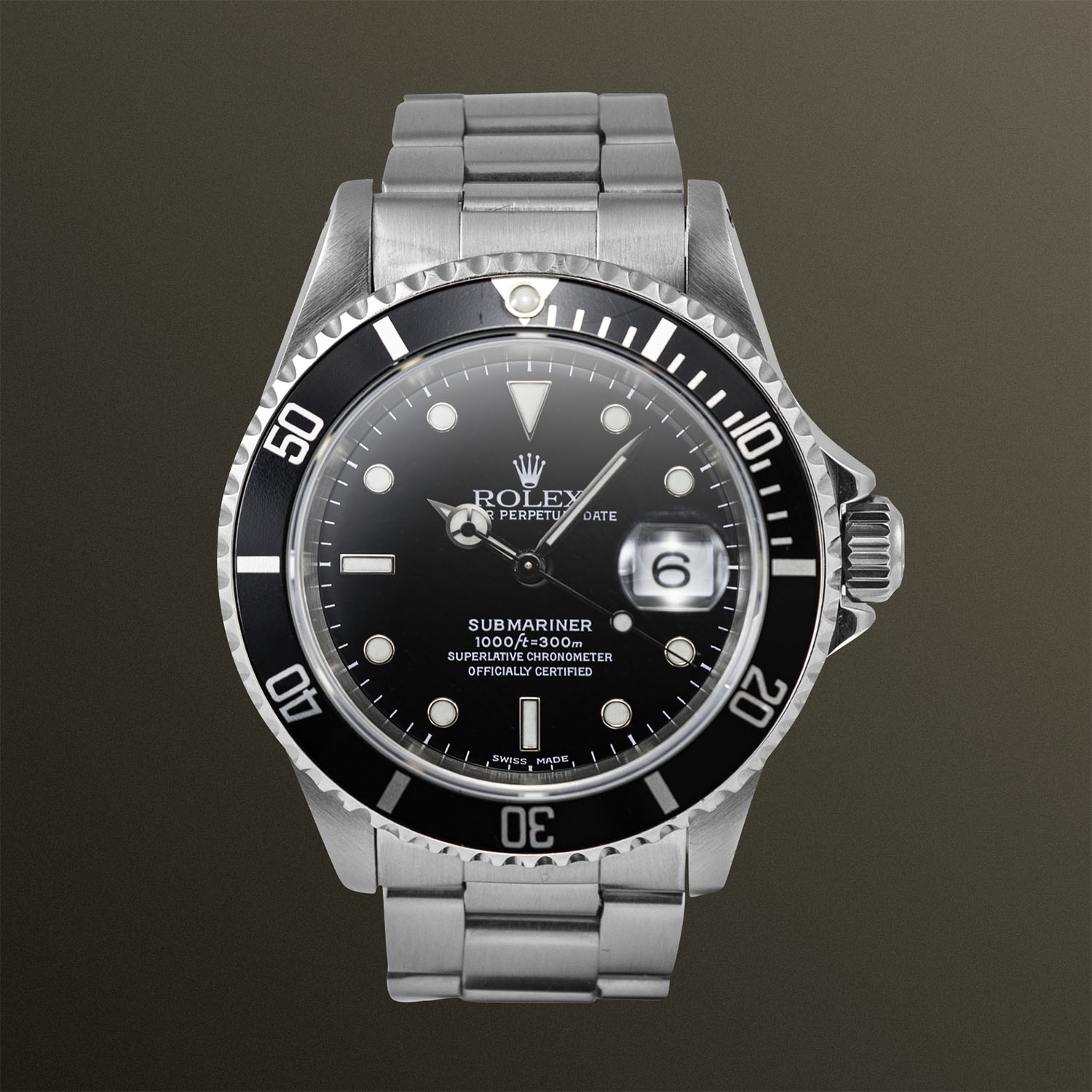 Rolex Submariner Date 40mm Black Dial Black Bezel 16610