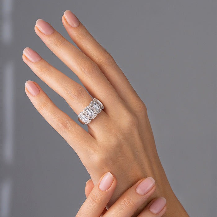 Crisscut Classic Diamond Wedding Ring