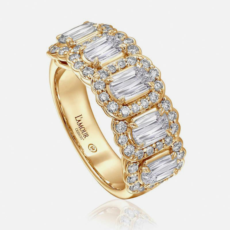 Emerald and Round Cut Gold Diamond Wedding Ring