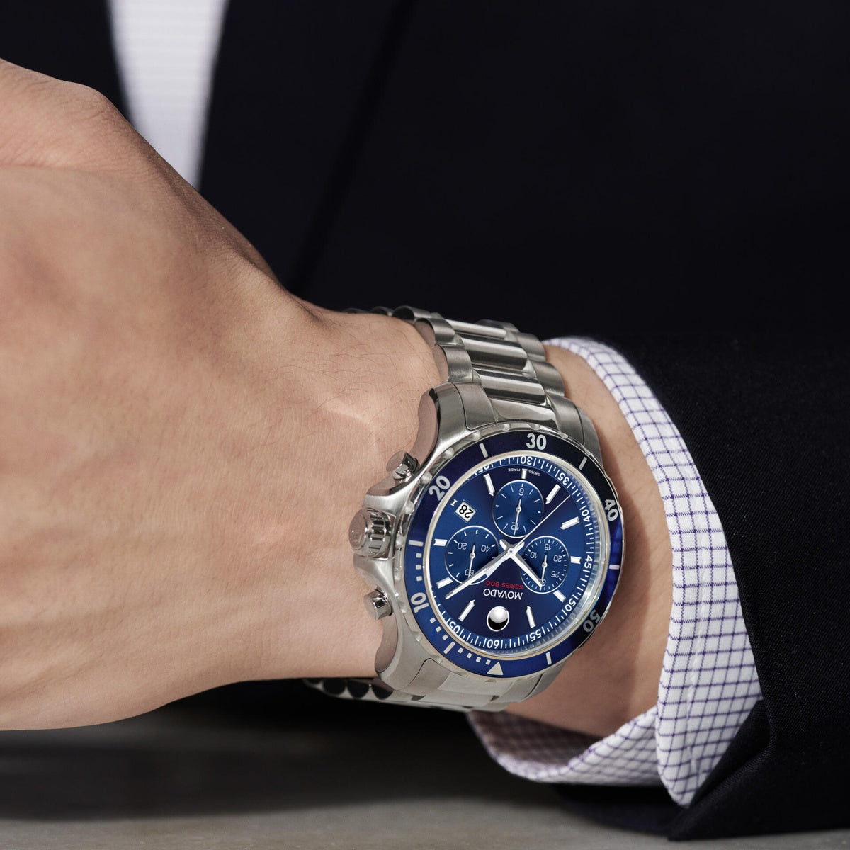 Movado | Series 800 Chronograph 42 mm - Blue Dial on Bracelet