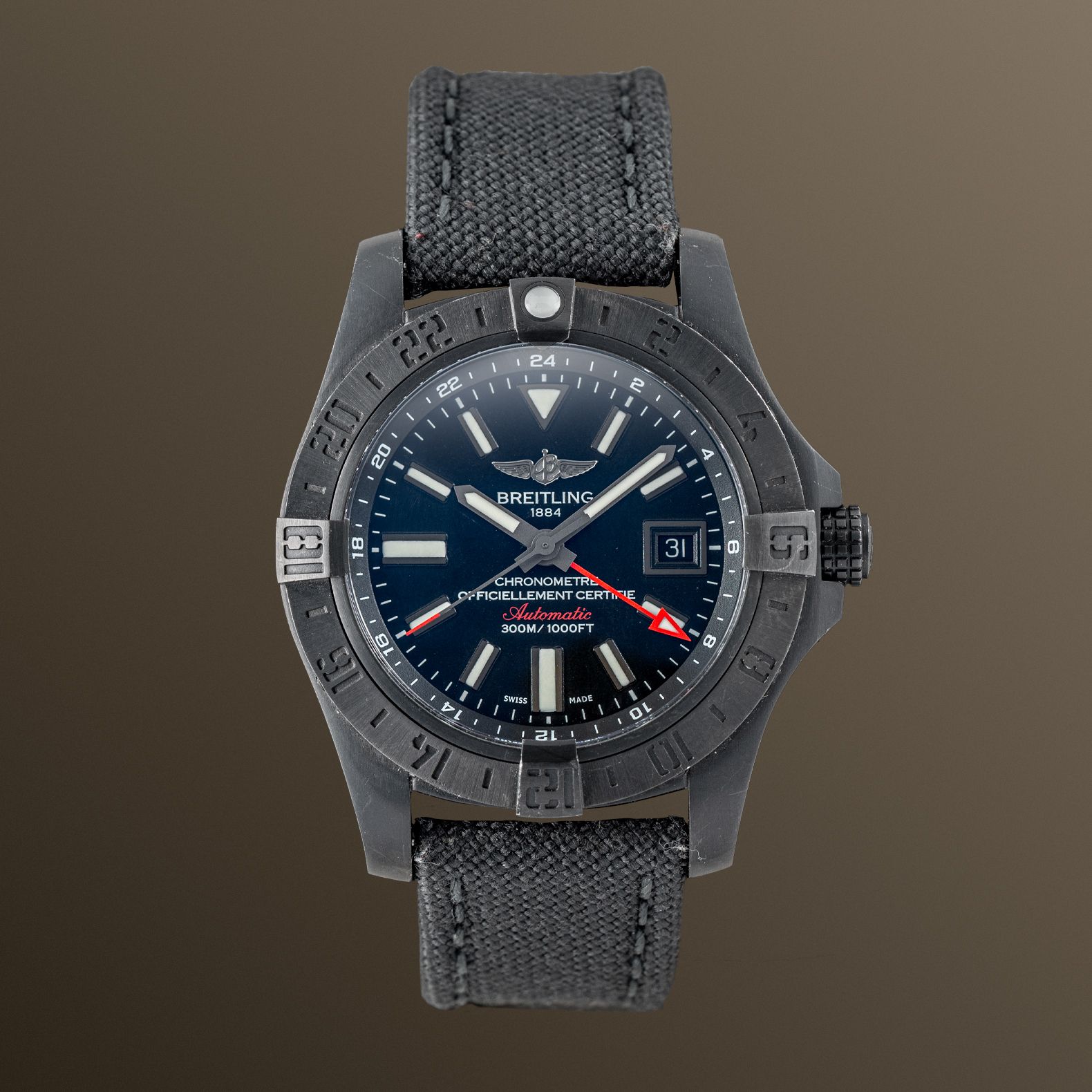 Breitling Avenger II GMT Night Mission 45mm - M32390