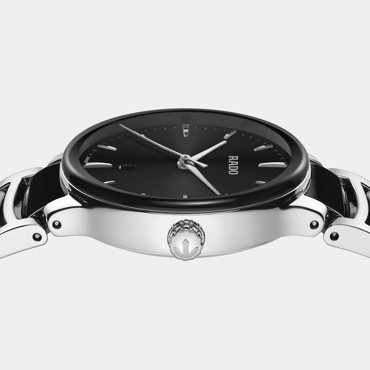 Rado | Centrix Quartz 30.5mm - Black Dial on Bracelet