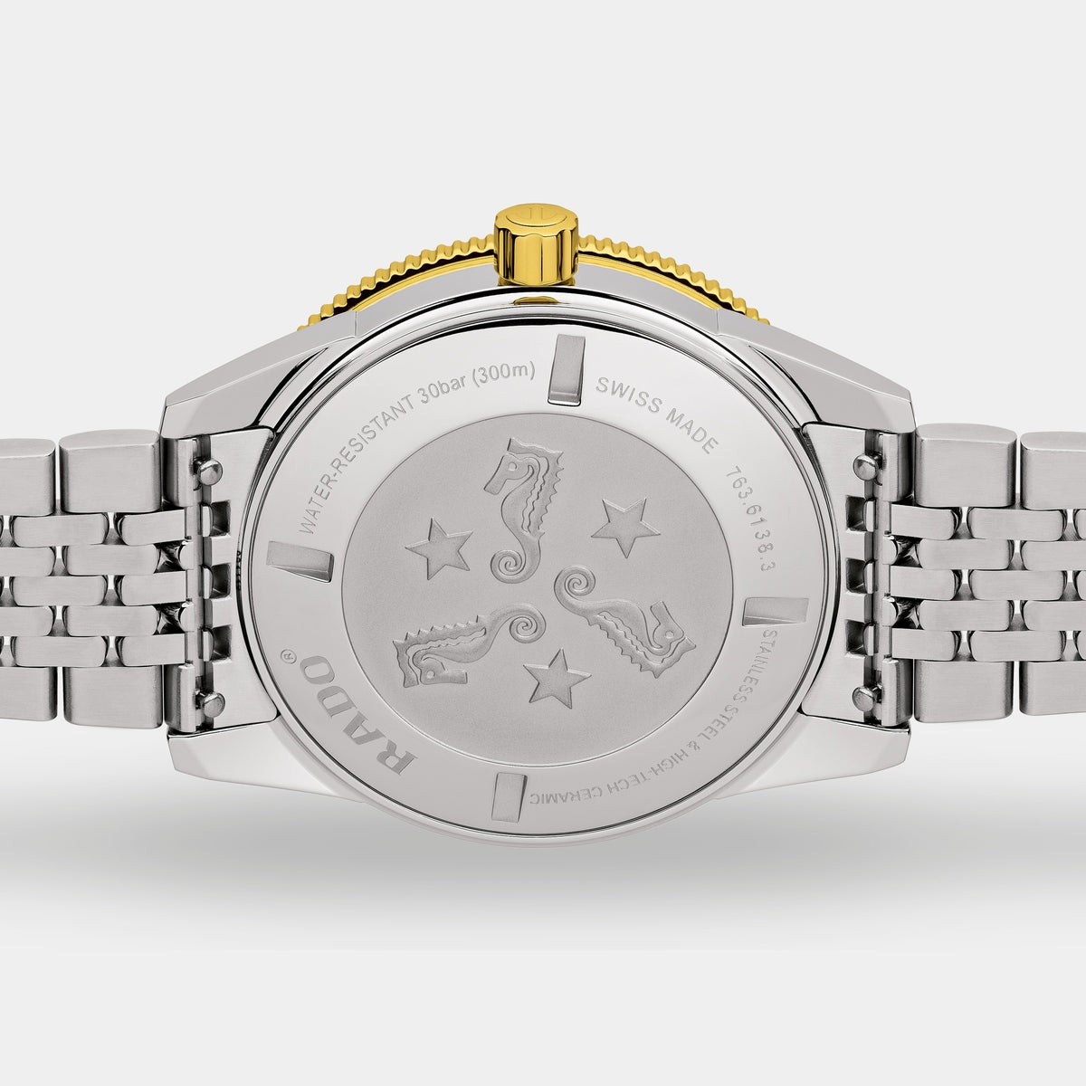 Rado | Captain Cook Automatic 42 mm - Black Dial on Bracelet