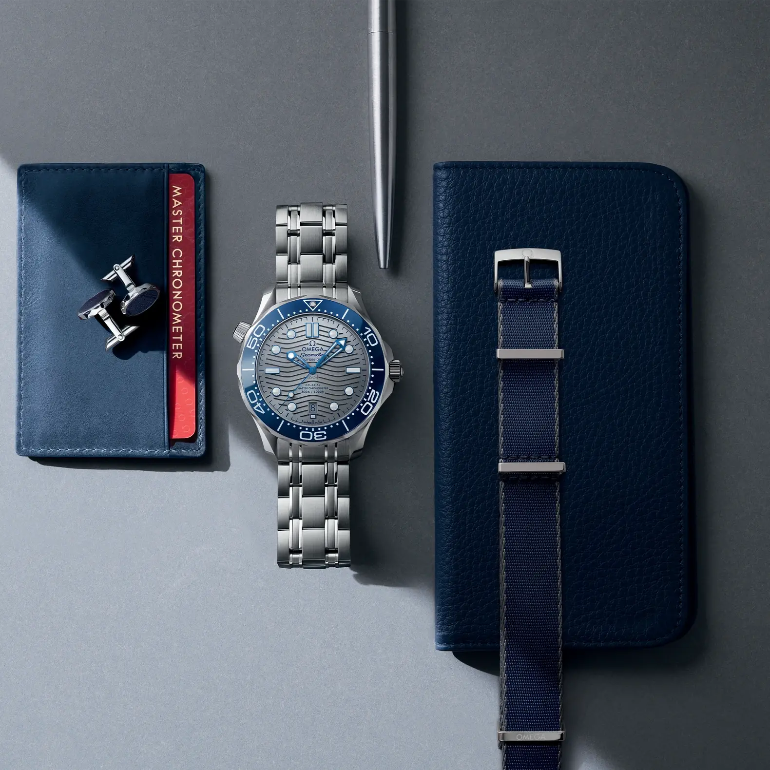 Seamaster Diver 300M 42mm - Blue Bezel Grey Dial on Bracelet