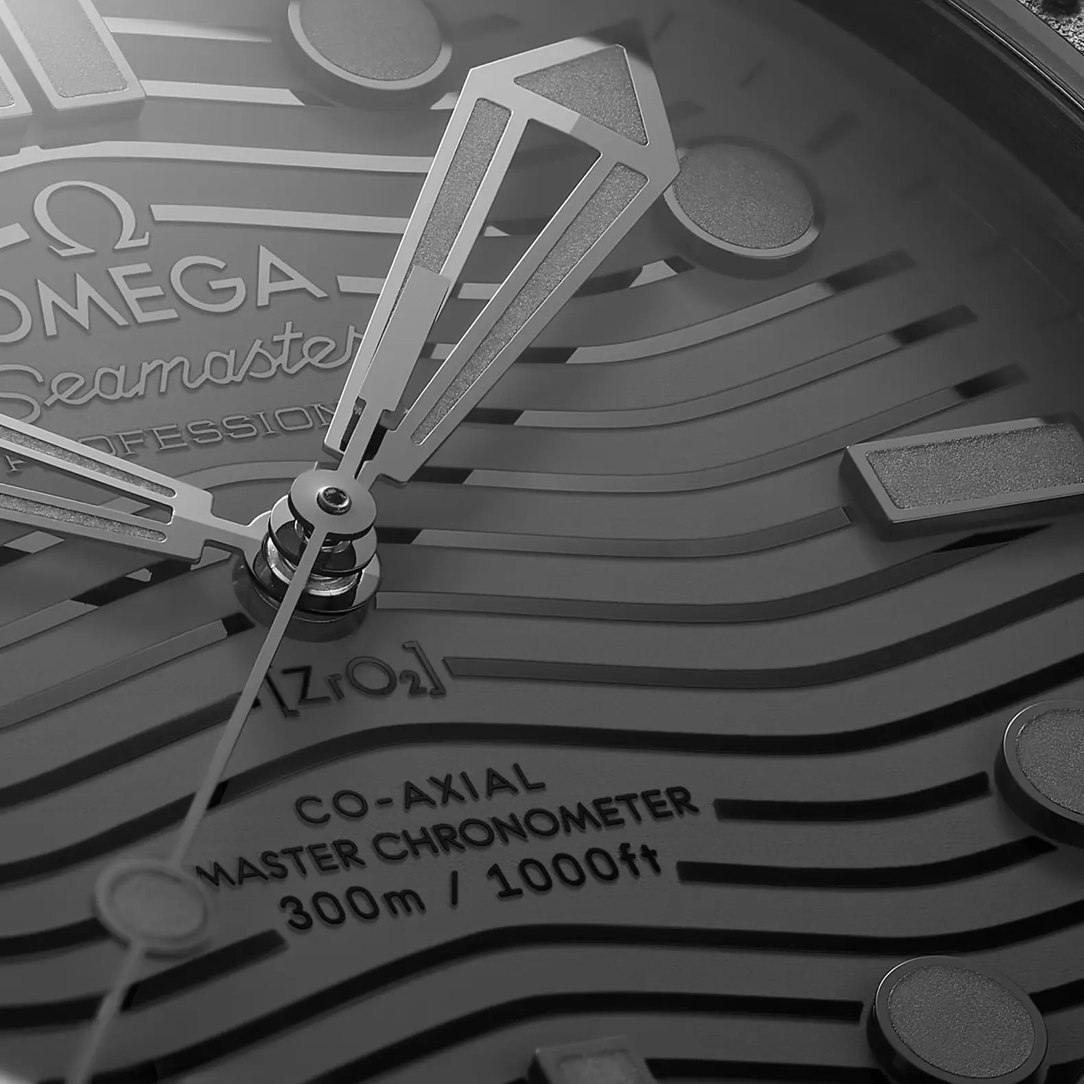 Seamaster Diver 300M 43.5mm - Black Ceramic on Rubber Strap