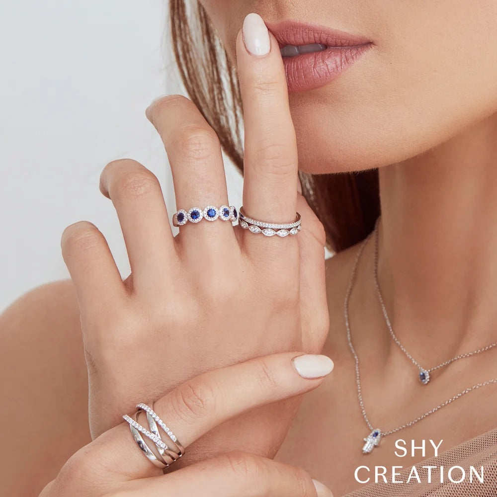Kate 0.08CT Diamond Band