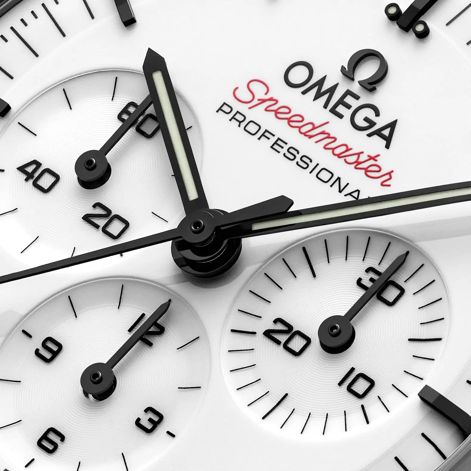 Speedmaster Moonwatch Professional 42mm - White Dial on Rubber Strap