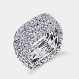 Pavé Argyle Diamond Wedding Ring
