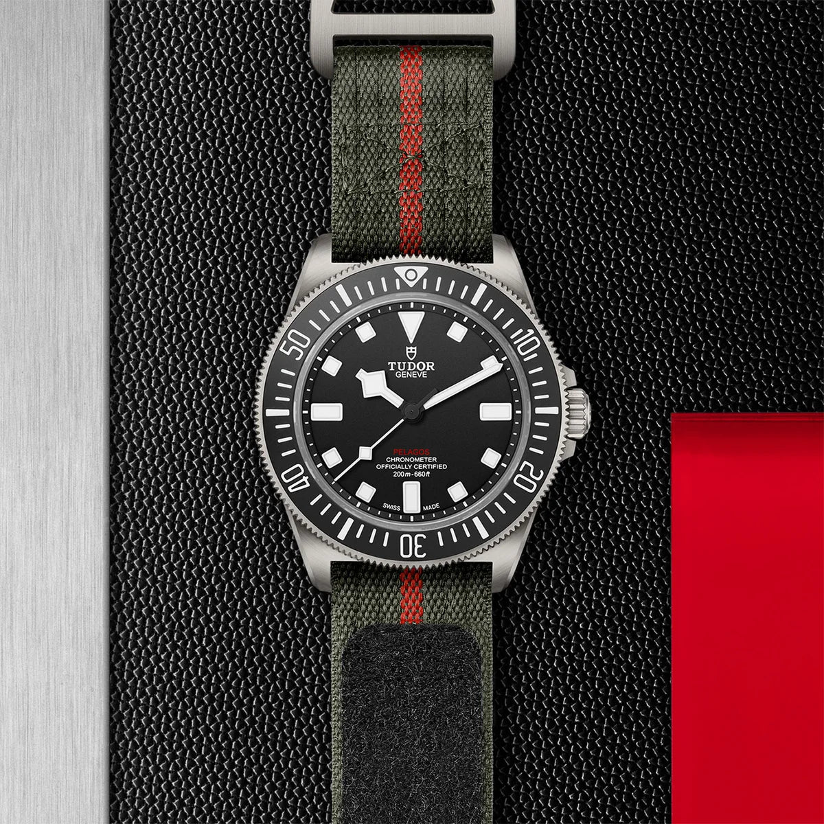 Pelagos FXD 42mm - Black Dial on Fabric Strap