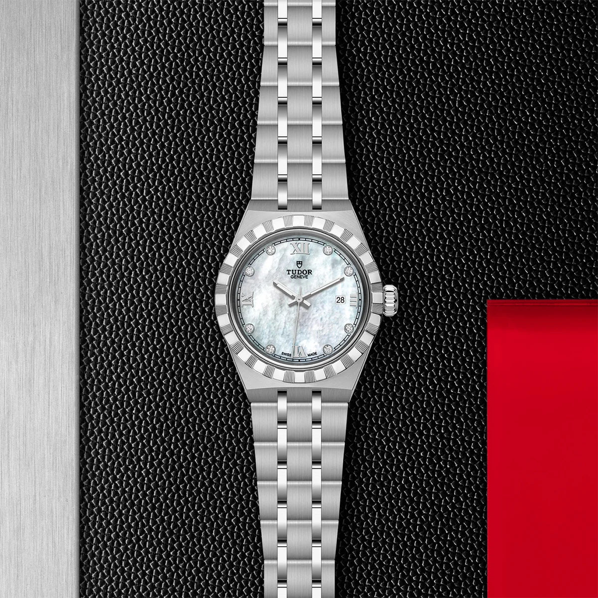 TUDOR Royal 28mm - Mother of Pearl Diamond Dial