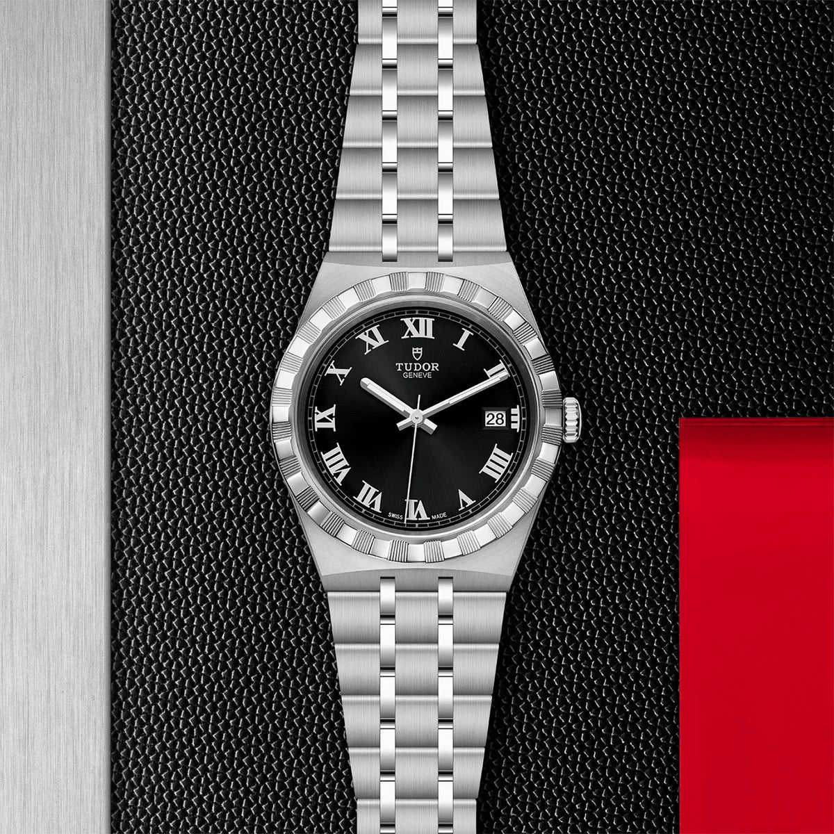 TUDOR Royal 38mm - Black Dial