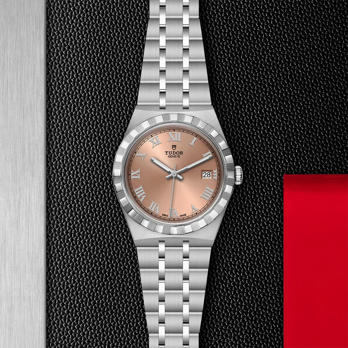 TUDOR Royal 38mm - Salmon Dial