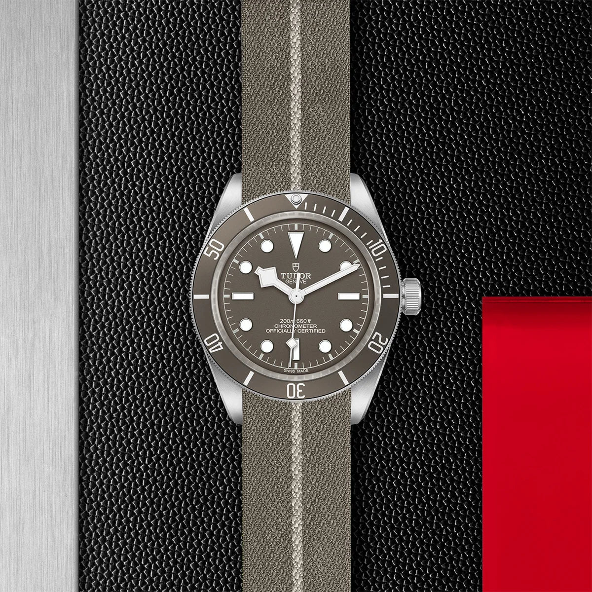 Black Bay 58 925 39mm - Grey Dial on Fabric Strap